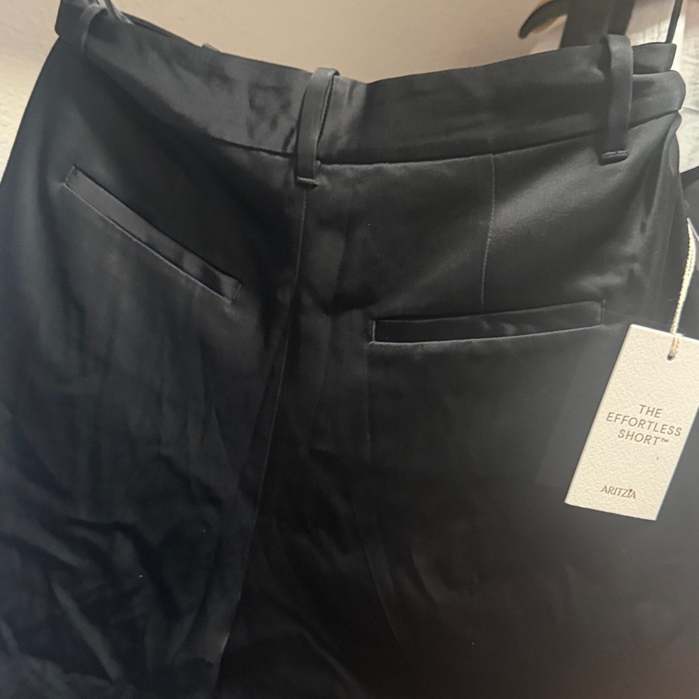 Aritzia Black Women's Shorts